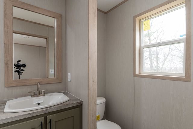 78 Ethans Way, Bennington, VT 05201