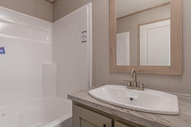 78 Ethans Way, Bennington, VT 05201