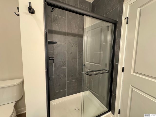 11601 Potter Street, Omaha, NE 68142