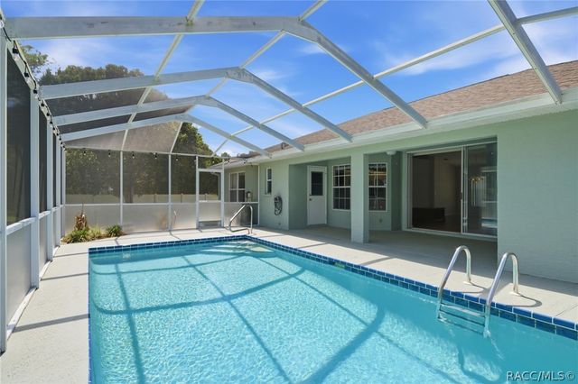 1063 N Sabal Palm Way, Inverness, FL 34453