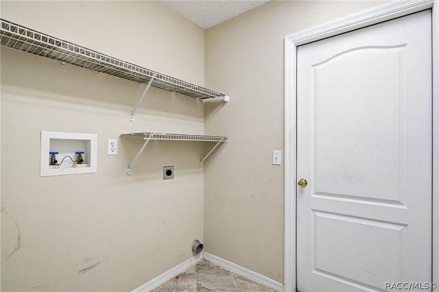1063 N Sabal Palm Way, Inverness, FL 34453