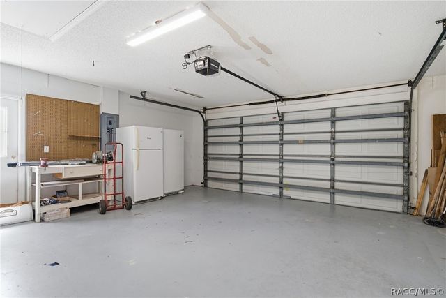 1063 N Sabal Palm Way, Inverness, FL 34453
