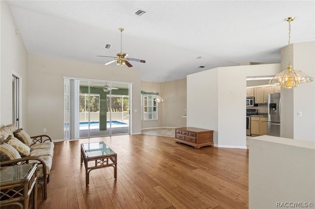 1063 N Sabal Palm Way, Inverness, FL 34453