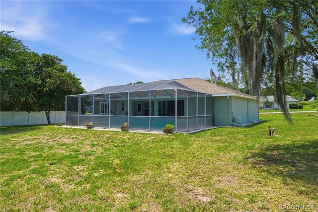 1063 N Sabal Palm Way, Inverness, FL 34453