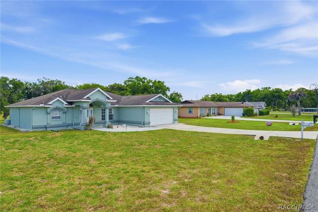 1063 N Sabal Palm Way, Inverness, FL 34453