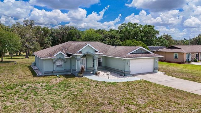 1063 N Sabal Palm Way, Inverness, FL 34453