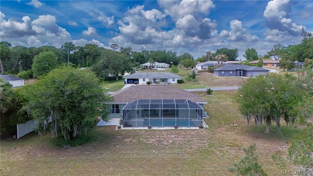 1063 N Sabal Palm Way, Inverness, FL 34453