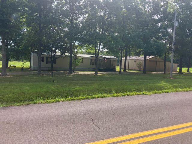 4528 State Route U, Pomona, MO 65789