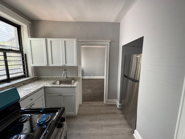 2666 E 77th Street 1, Chicago, IL 60649