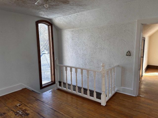 204 COLUMBIA STREET, Oconto Falls, WI 54154