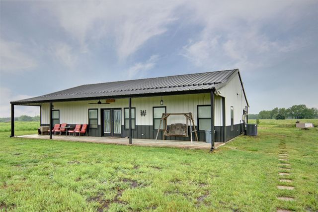 7400 County Road 4726, Wolfe City, TX 75496