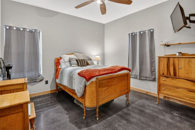 7400 County Road 4726, Wolfe City, TX 75496