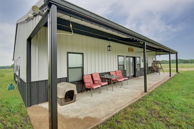 7400 County Road 4726, Wolfe City, TX 75496