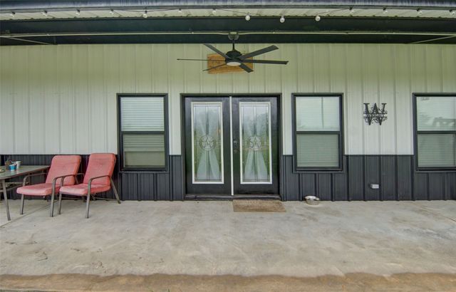 7400 County Road 4726, Wolfe City, TX 75496