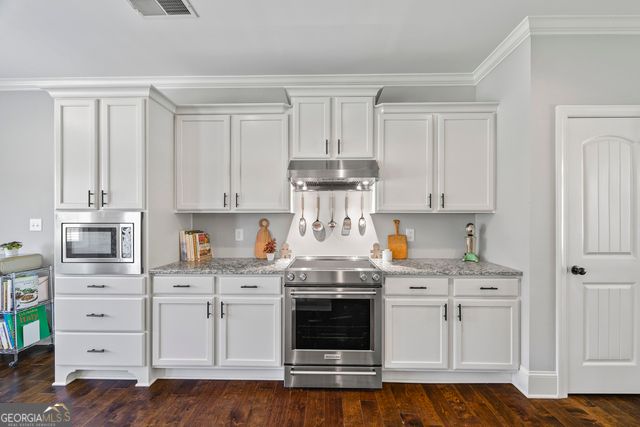 1265 Eden Avenue, Bogart, GA 30622