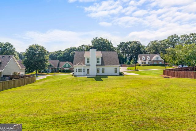1265 Eden Avenue, Bogart, GA 30622