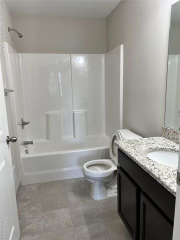 828 Nelsons Ridge Drive 20, Howell, MI 48843