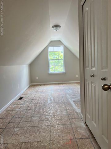 828 Nelsons Ridge Drive 20, Howell, MI 48843