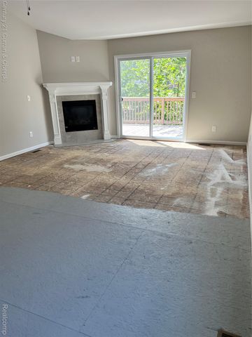 828 Nelsons Ridge Drive 20, Howell, MI 48843