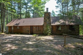 6483 W Plum Valley Road NW, Rapid City, MI 49676