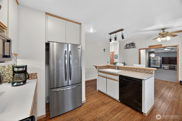 654 E Oak Tree Circle, Sequim, WA 98382