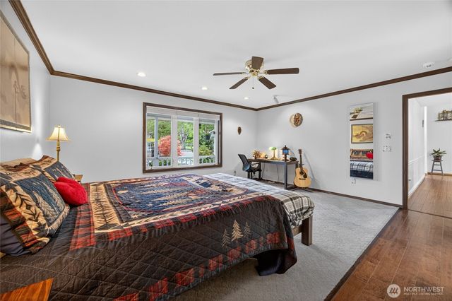 654 E Oak Tree Circle, Sequim, WA 98382