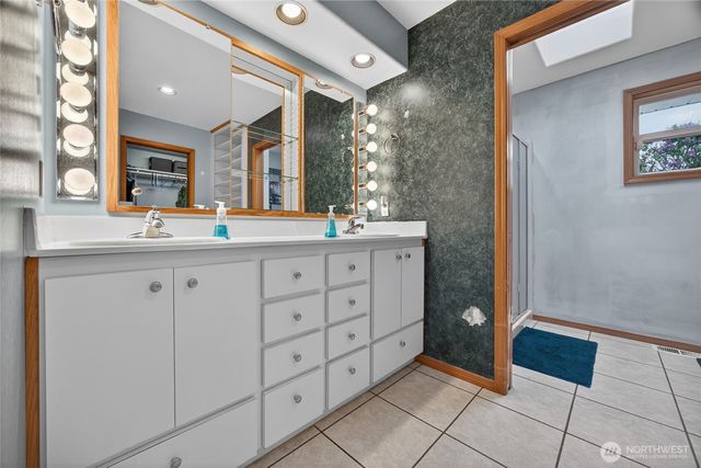 654 E Oak Tree Circle, Sequim, WA 98382
