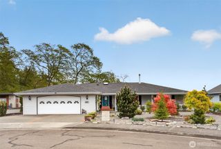 654 E Oak Tree Circle, Sequim, WA 98382