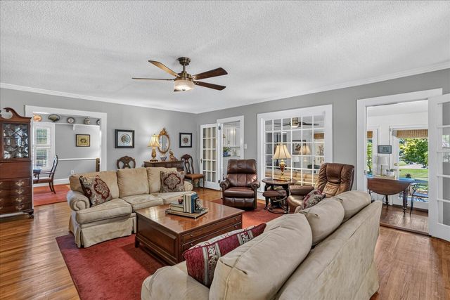 2556 Highway Trion Highway, La Fayette, GA 30728