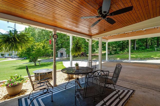 2556 Highway Trion Highway, La Fayette, GA 30728