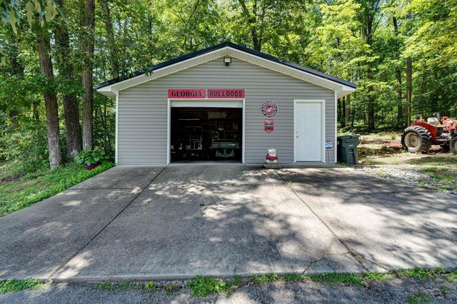 2556 Highway Trion Highway, La Fayette, GA 30728