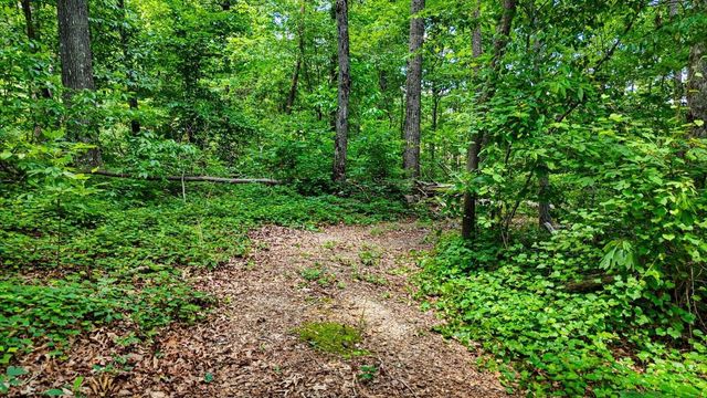 2556 Highway Trion Highway, La Fayette, GA 30728
