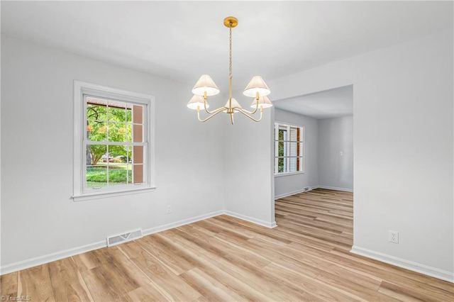 107 Ben Nevis Drive, Kernersville, NC 27284