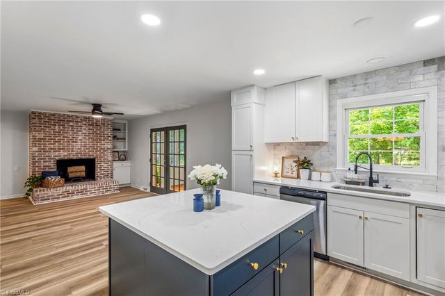 107 Ben Nevis Drive, Kernersville, NC 27284