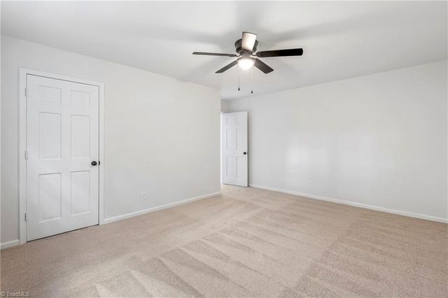 107 Ben Nevis Drive, Kernersville, NC 27284