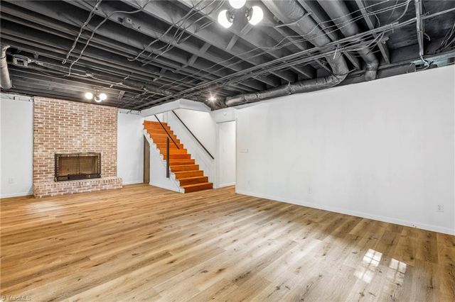 107 Ben Nevis Drive, Kernersville, NC 27284