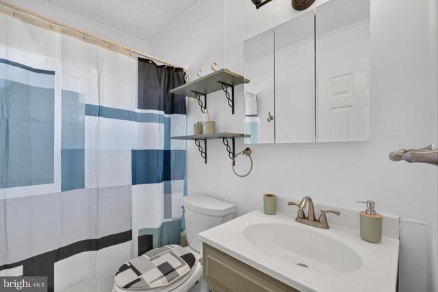 22 KENT RD, Elkton, MD 21921