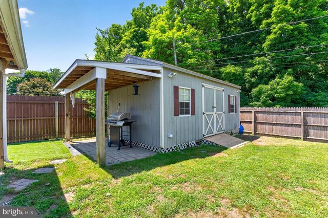 22 KENT RD, Elkton, MD 21921