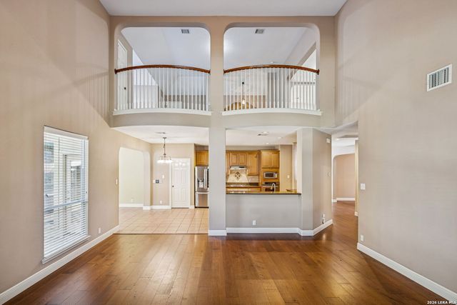 611 Enchanted Way, San Antonio, TX 78260