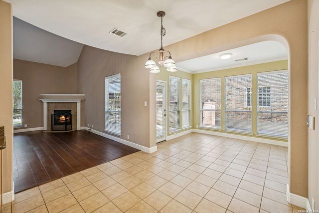 611 Enchanted Way, San Antonio, TX 78260