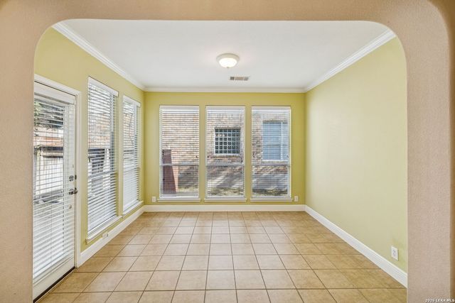 611 Enchanted Way, San Antonio, TX 78260