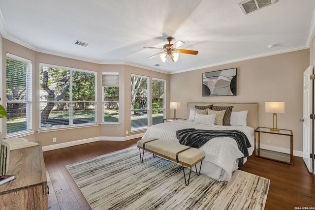 611 Enchanted Way, San Antonio, TX 78260