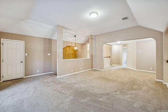 611 Enchanted Way, San Antonio, TX 78260