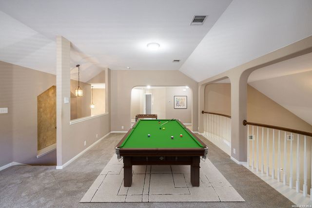 611 Enchanted Way, San Antonio, TX 78260