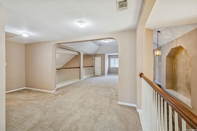 611 Enchanted Way, San Antonio, TX 78260