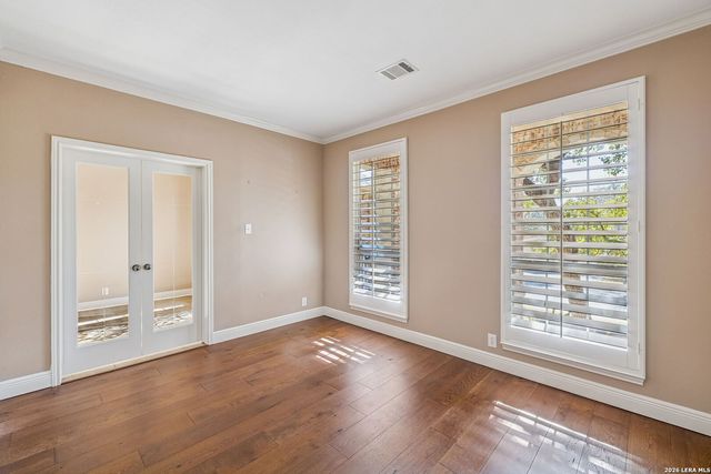 611 Enchanted Way, San Antonio, TX 78260