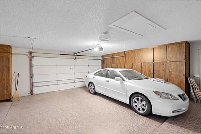 13423 W GABLE HILL Drive, Sun City West, AZ 85375