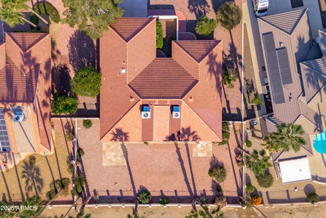 13423 W GABLE HILL Drive, Sun City West, AZ 85375