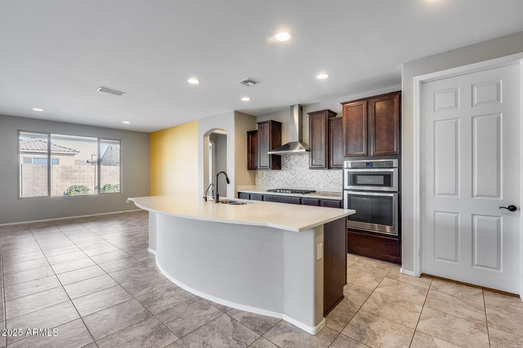 8060 W CINDER BROOK Way, Florence, AZ 85132 — photo 2