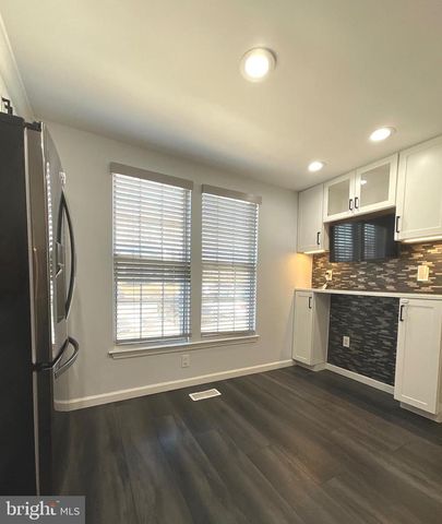 9405 CHIPPENHAM DR, Laurel, MD 20723